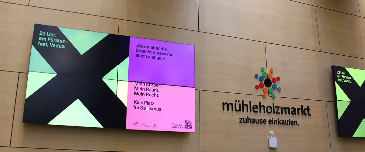 Muehleholzmarkt Informationsdisplay und Video Wall Einkaufszentrum von mysigange